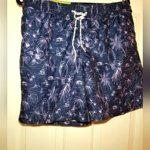 NWT HAWAIIAN PRINT MENS SWIM TRUNKS FRONT POCKETS VELCRO BACK POCKET MEDIUM